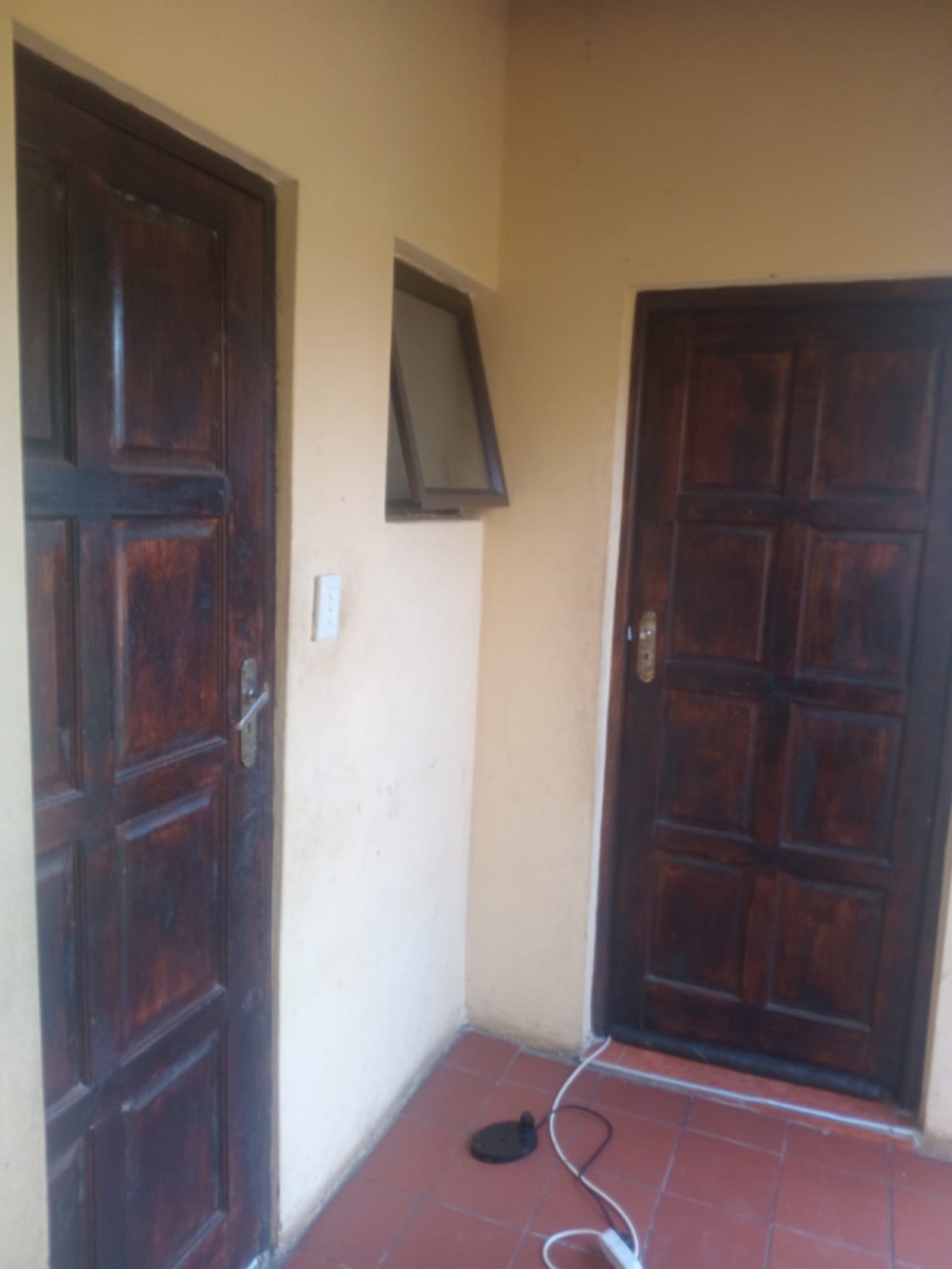 2 Bedroom Property for Sale in Mdantsane Nu 15 Eastern Cape